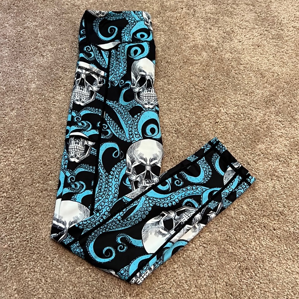 CVG (Constantly Varied Gear) leggings with pockets